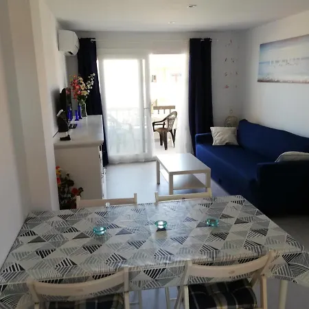 Estupendo Apartamento En Muy Buena Zona L' Escala